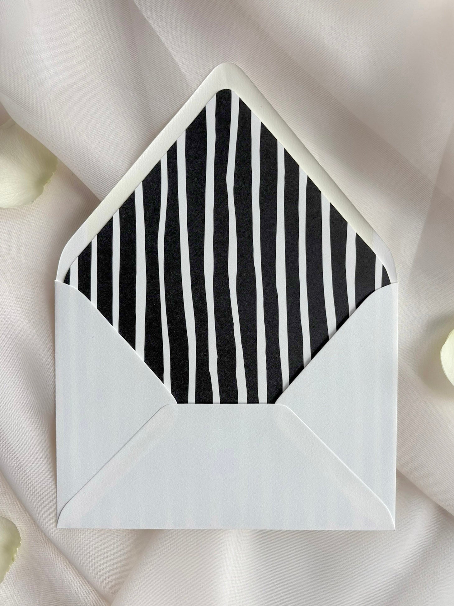 Black and White Stripes Envelope Liner
