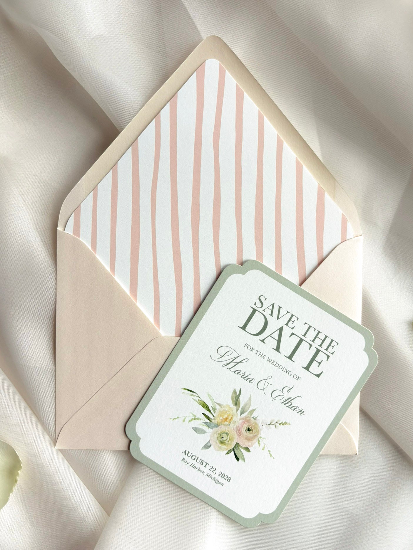 Peach Stripes Envelope Liner